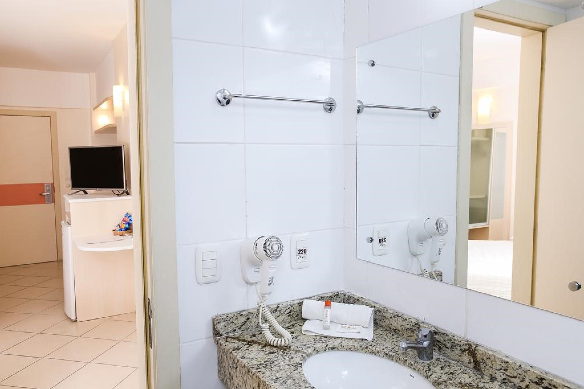 Hotel Metropolitan Canoas Canoas  Exterior photo